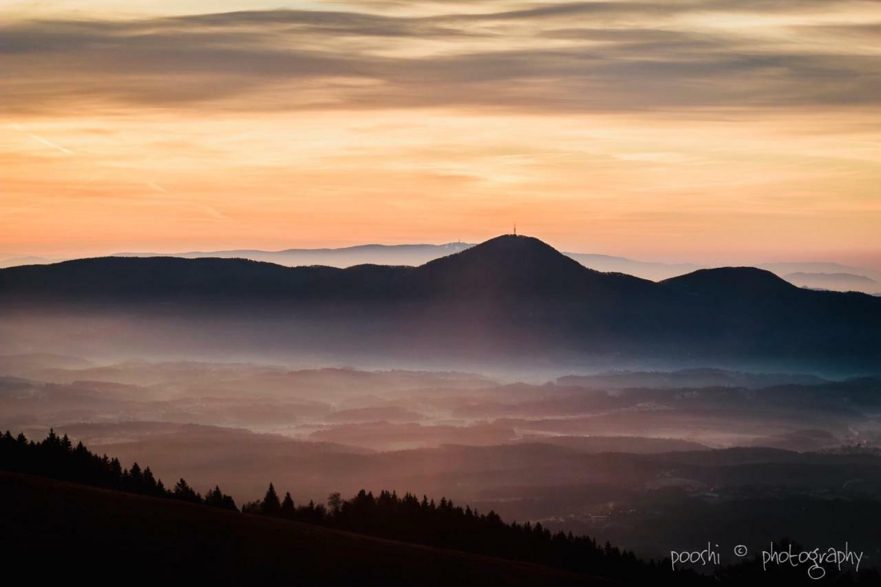 Apartments Planina Pod Sumikom Planina pod Sumnikom Екстер'єр фото